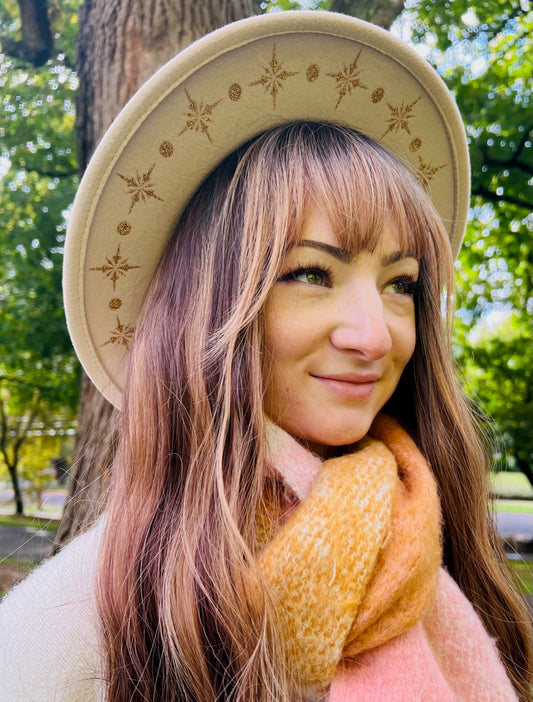 Vegan Felt Wide Brim Hat - Cream - Gold Starburst