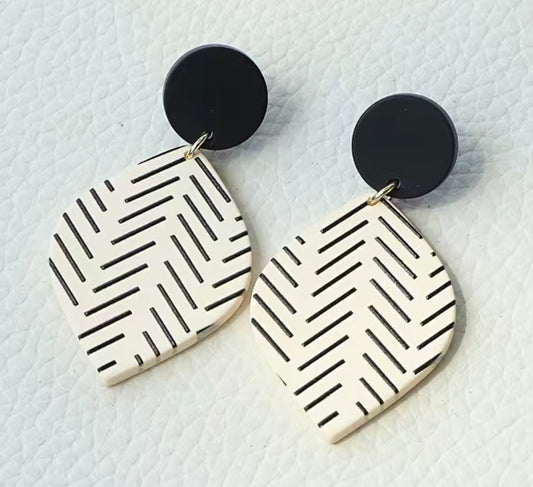 Black and white Tic'd Earrings